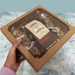 Ореховый набор с чаем «Мужской» в коричневой упаковке