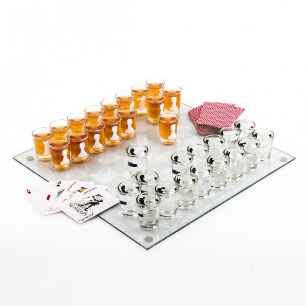Подарочный набор 3 в 1 «Алкошахматы, шашки, карты»
