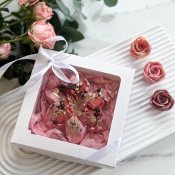 Шоколад ручной работы Плюмерия розовая