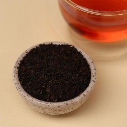 Чай чёрный «Пофигин» с ароматом апельсина и шоколада 100 г