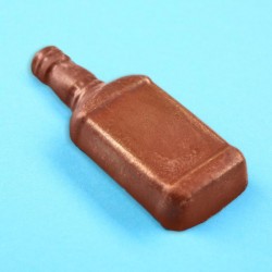 Шоколадная бомбочка с маршмеллоу «С новым годом красотка» в форме бутылки