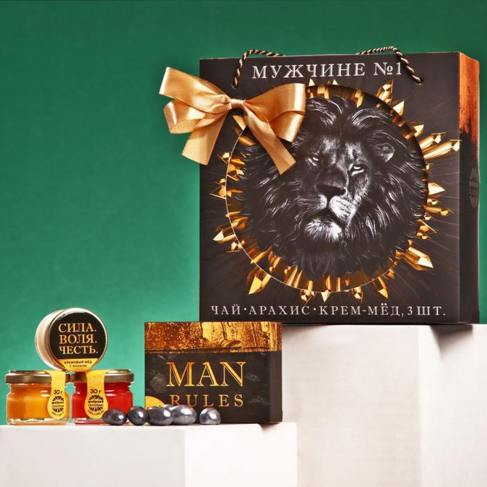 Подарочный набор со львом «Мужчина №1»: крем-мед, чай, орехи в шоколаде