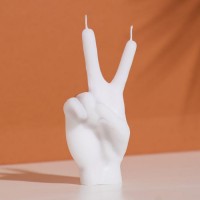 Свеча фигурная «Рука Peace» белая